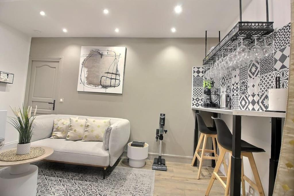 La Demeure Des 3 Colombes Apartment Bois-Colombes Bagian luar foto