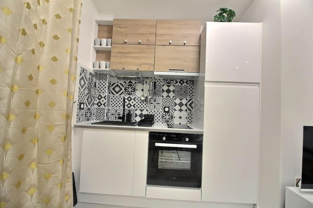 La Demeure Des 3 Colombes Apartment Bois-Colombes Bagian luar foto