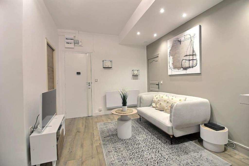 La Demeure Des 3 Colombes Apartment Bois-Colombes Bagian luar foto