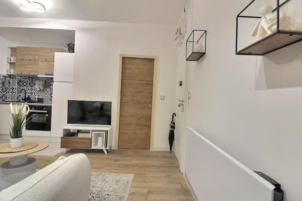 La Demeure Des 3 Colombes Apartment Bois-Colombes Bagian luar foto