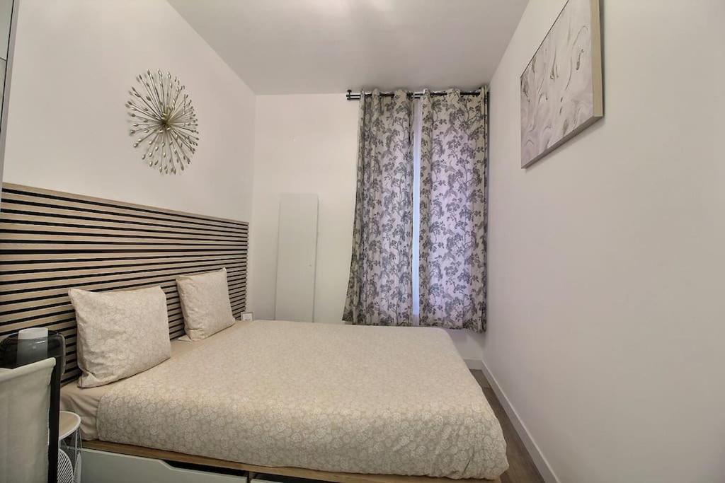 La Demeure Des 3 Colombes Apartment Bois-Colombes Bagian luar foto