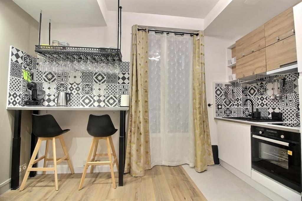 La Demeure Des 3 Colombes Apartment Bois-Colombes Bagian luar foto
